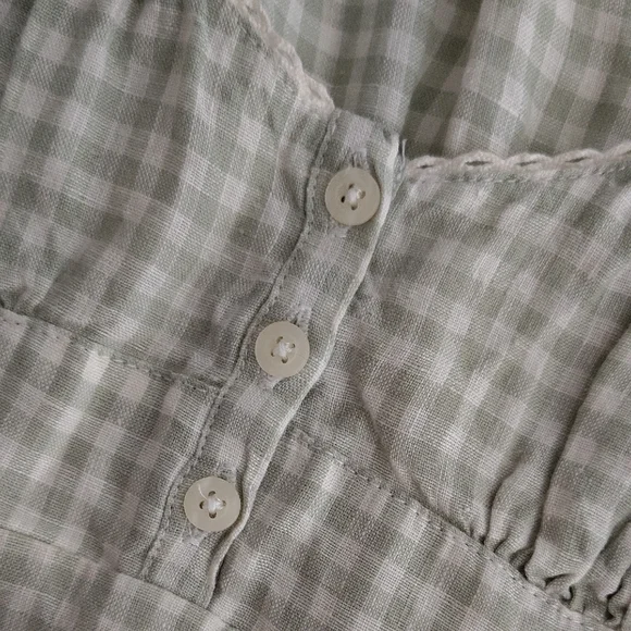 Brandy Melville Green Babydoll - Picture 3 of 4